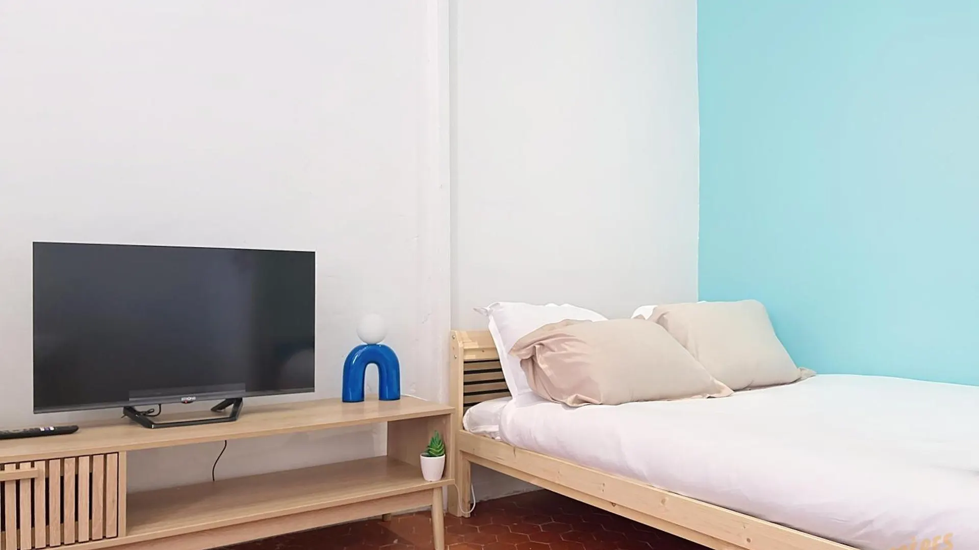 Appartement Lumineux - Cours Julien - Les Freres De La Loc' Marseille